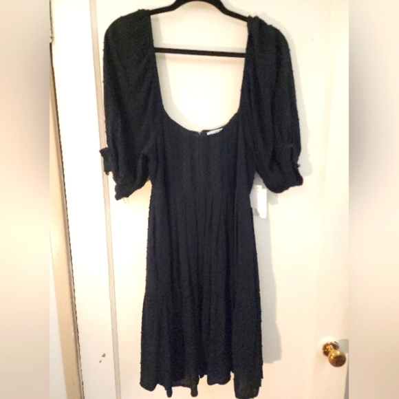 Abound Dresses & Skirts - Abound Elegant Black Dress, Size Medium NWT